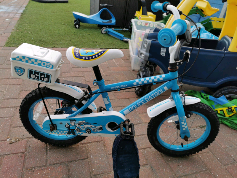 halfords police patrol bike